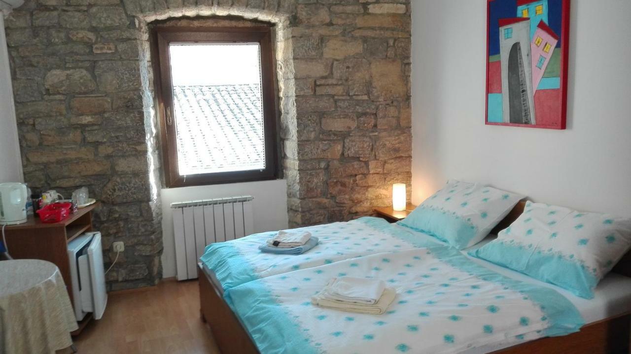Rooms Svalina (Adults Only) Grožnjan Екстериор снимка