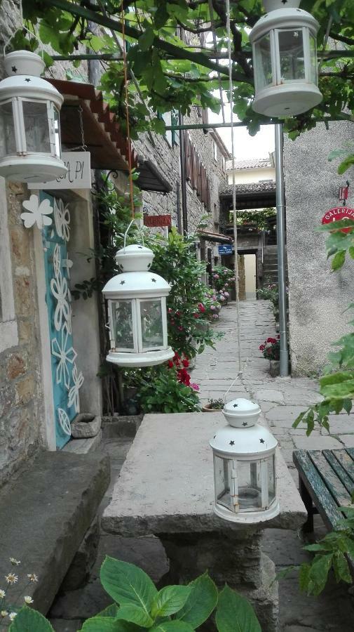 Rooms Svalina (Adults Only) Grožnjan Екстериор снимка