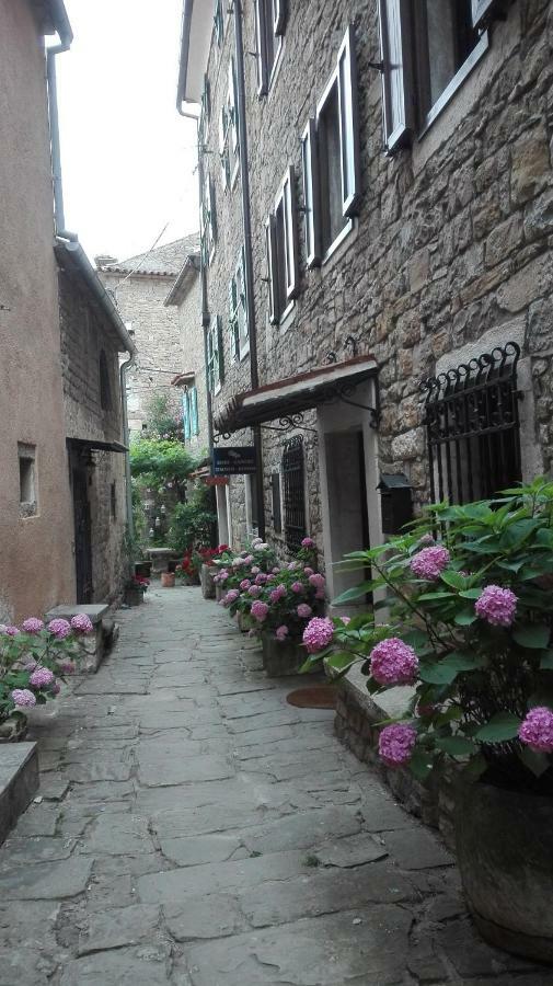 Rooms Svalina (Adults Only) Grožnjan Екстериор снимка